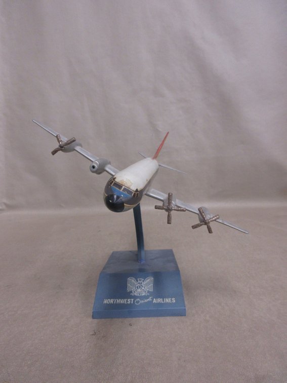 Northwest Orient Airlines small display plane