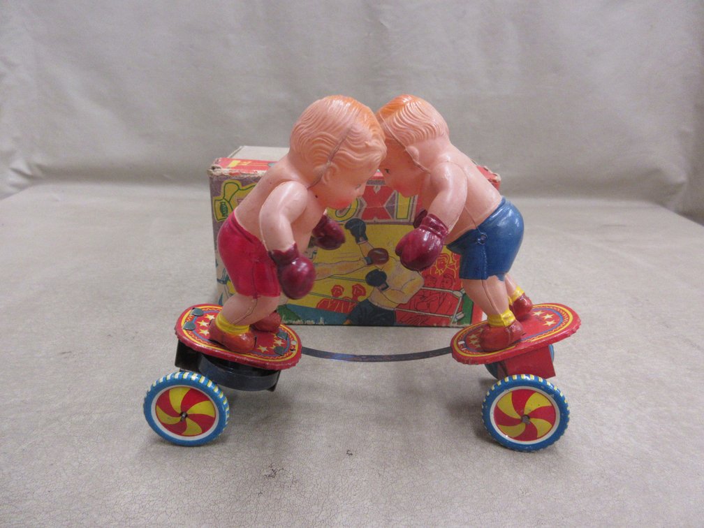 Celluloid and tin litho boxing toy