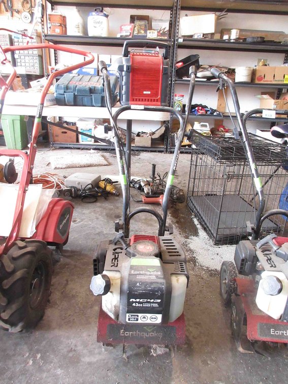 Earthquake MC43 2-cycle gas tiller