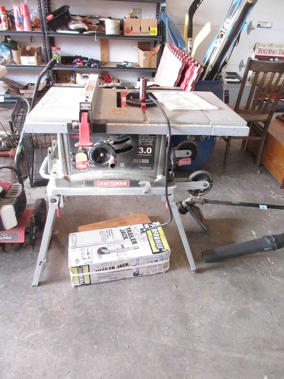 Craftsman 10" table saw on portable stand