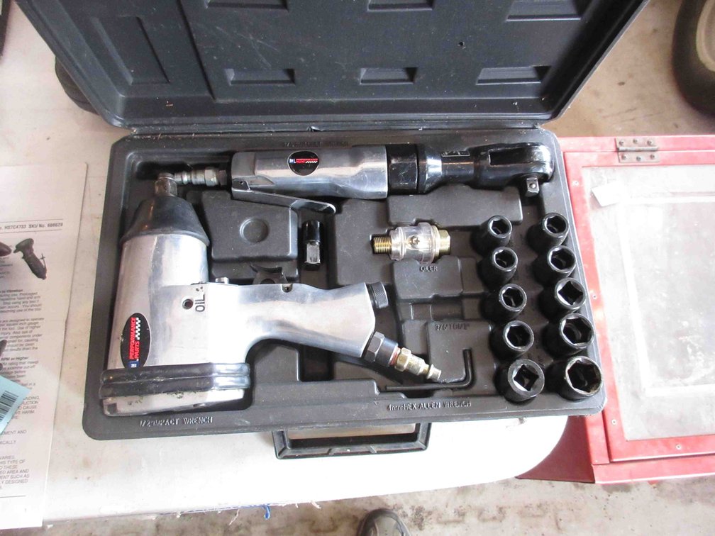 GM Performance Parts air tool set