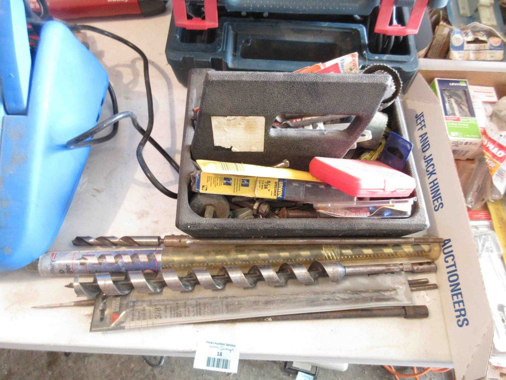 Group of drill bits