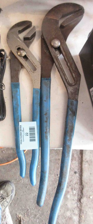 (2) Sliding jaw pliers