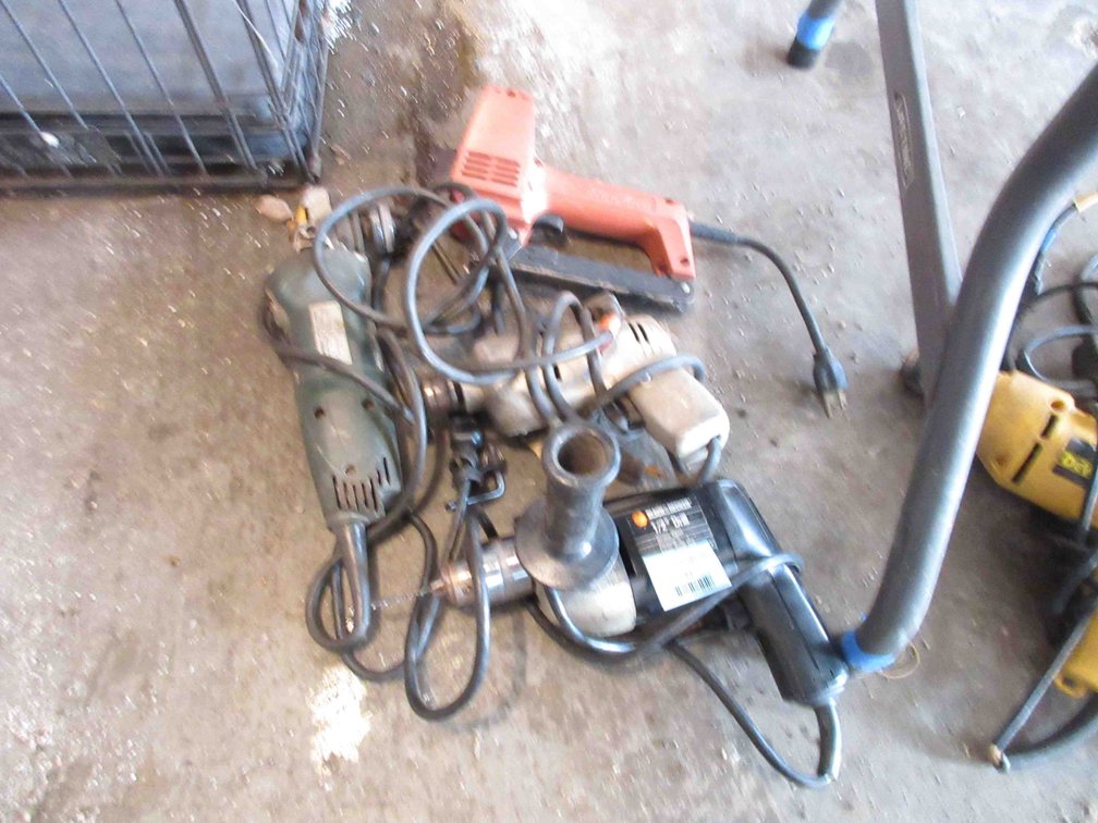 (4) Power tools