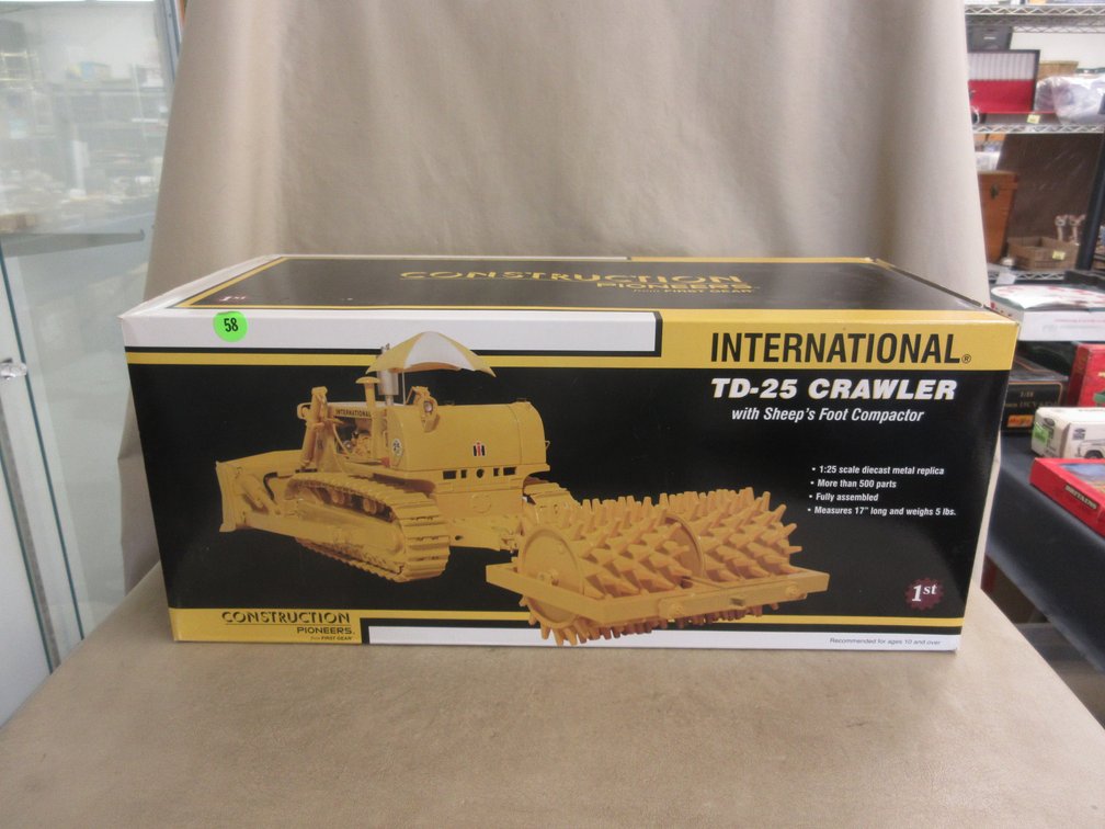Construction Pioneers from First Gear International TD-25 Crawler with Sheep's Foot Compactor in box