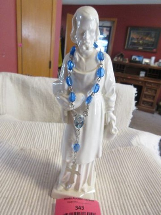 Hummel bee in V porcelain figurine