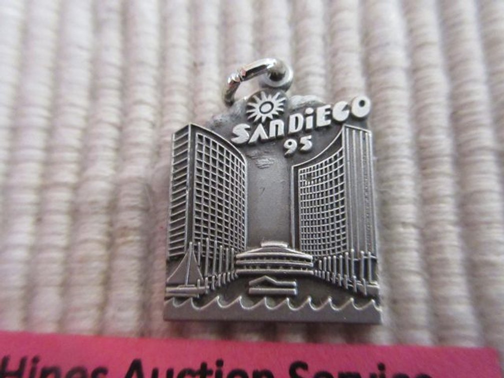 Sterling 1995 San Diego charm