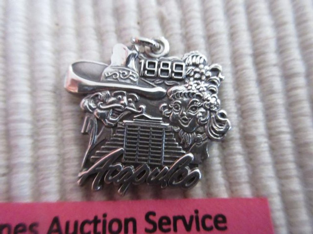 Sterling 1989 Acapulco charm