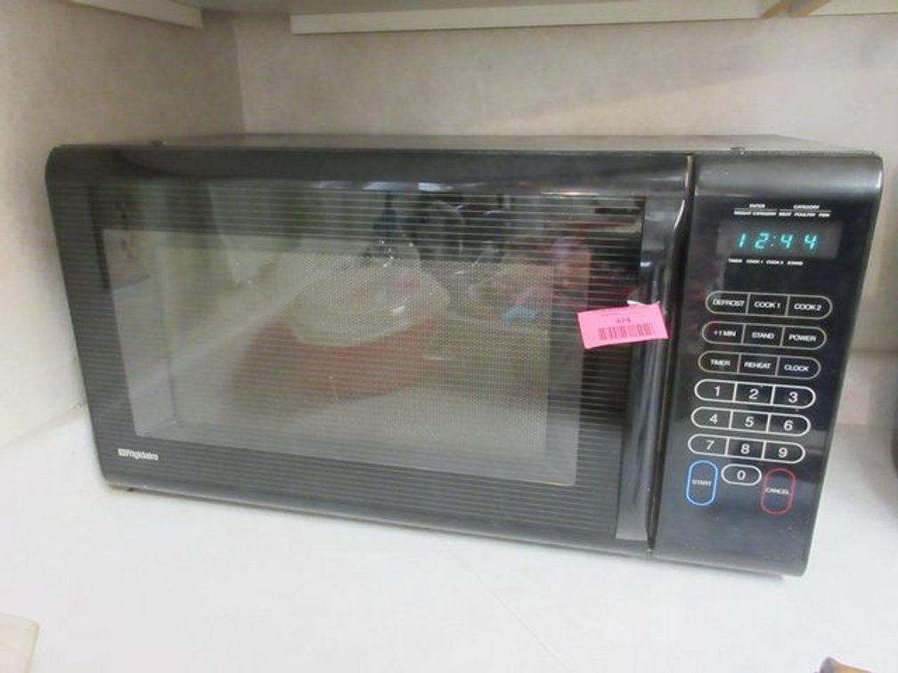 Frigidaire countertop microwave