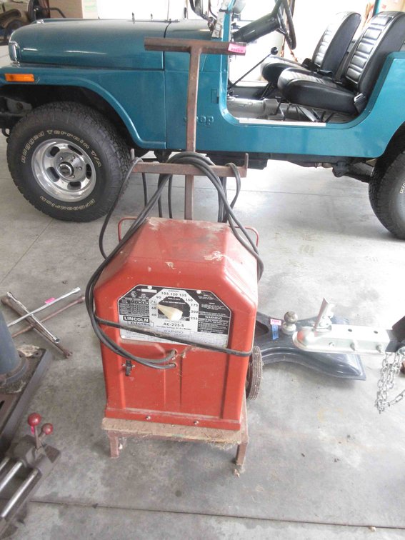Lincoln Electric AC-225-S variable voltage AC arc welder