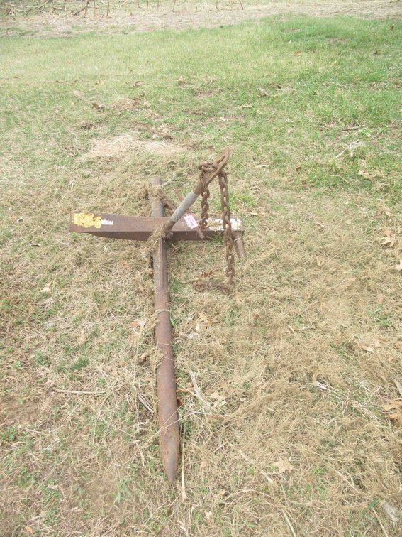 Bucket mount bale spear