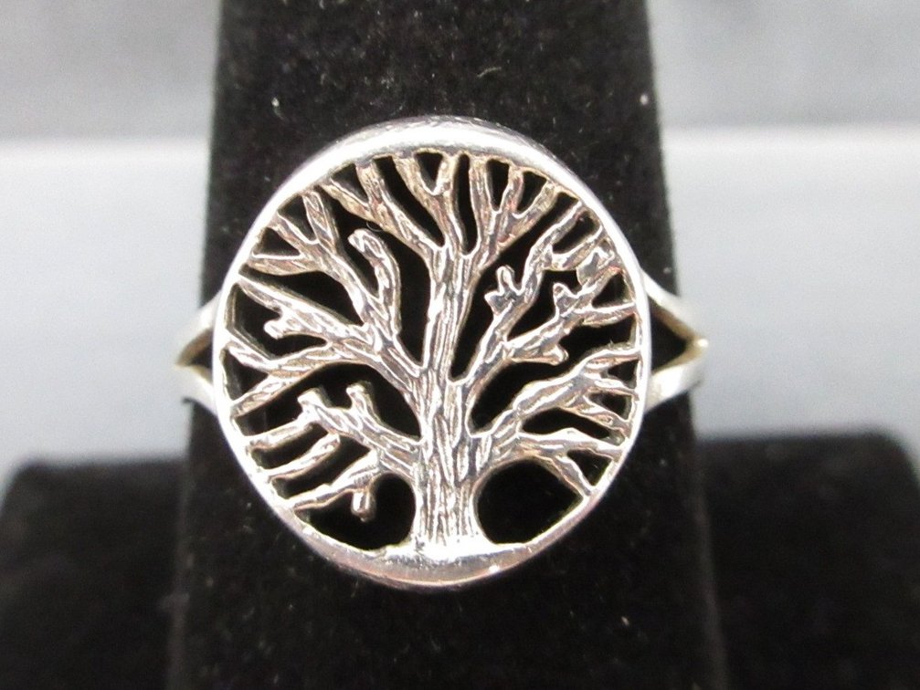 Sterling silver tree design ring