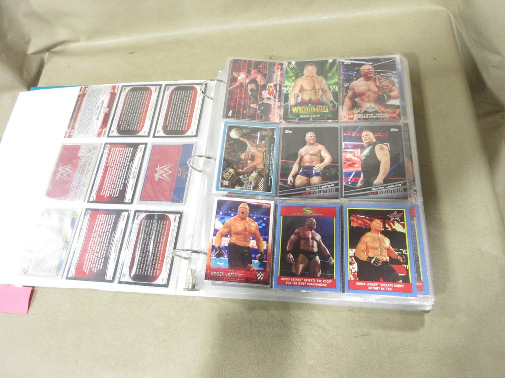 3-Ring binder of Wrestling cards