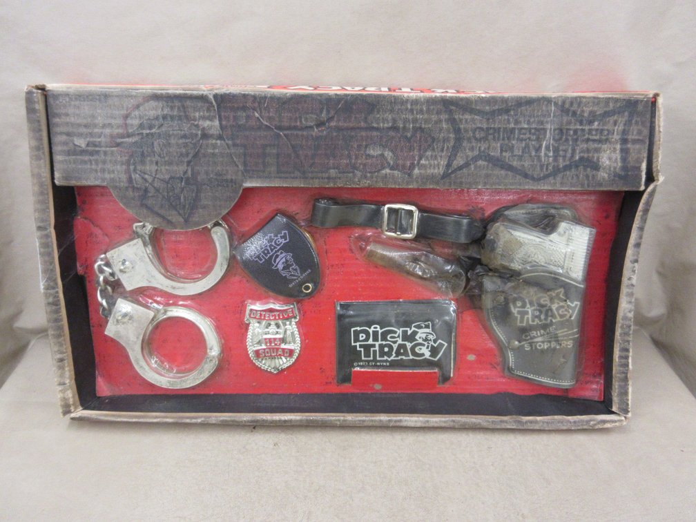 Hubley Dick Tracy play set in original box