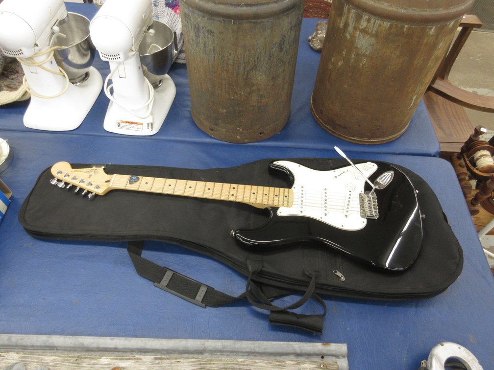 Fender Stratocaster 6 string electric guitar with case
