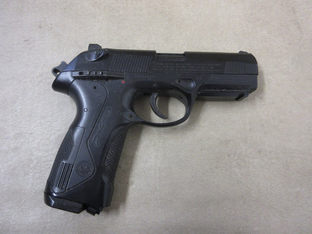 Air pistol