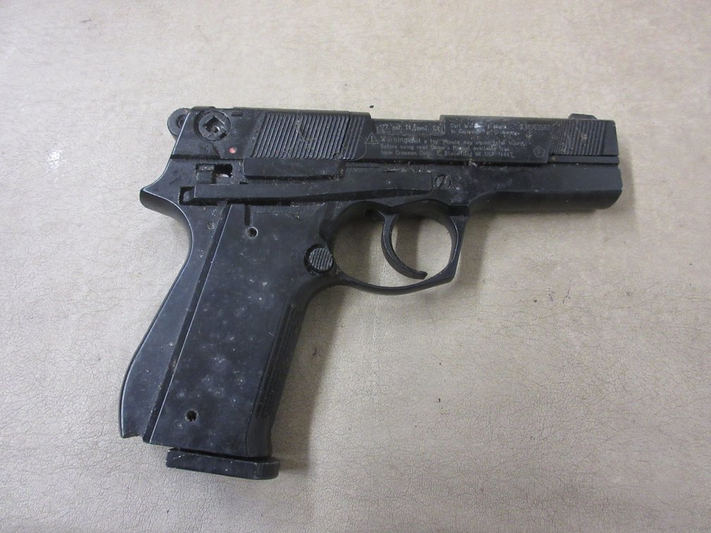Crosman BB-O-Matic pistol