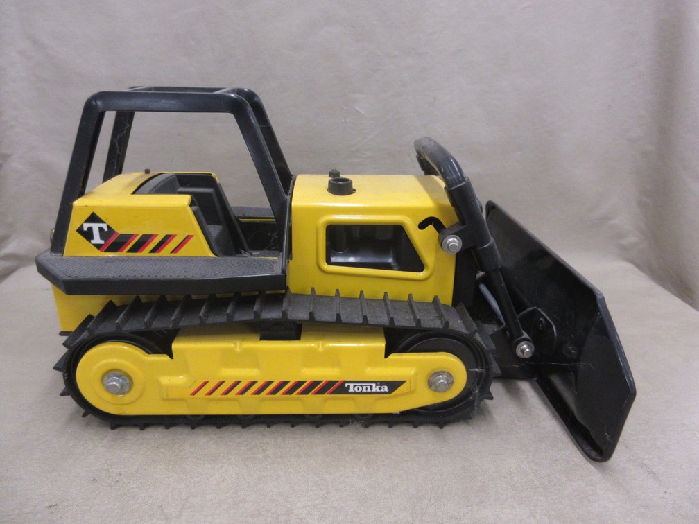 Tonka pressed metal and plastic bulldozer