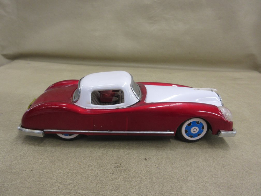 Tin friction car