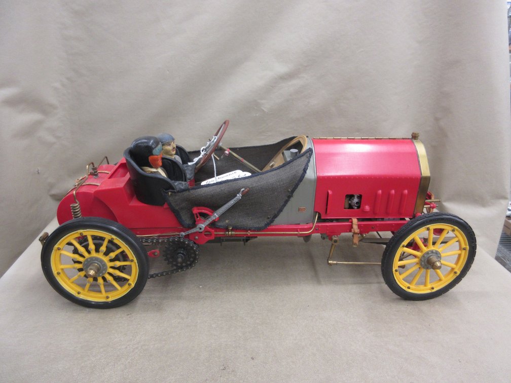 1907 Fiat model-built car