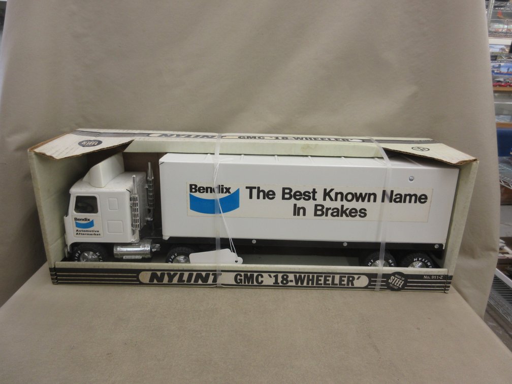 Nylint pressed steel Bendix GMC 18-Wheeler