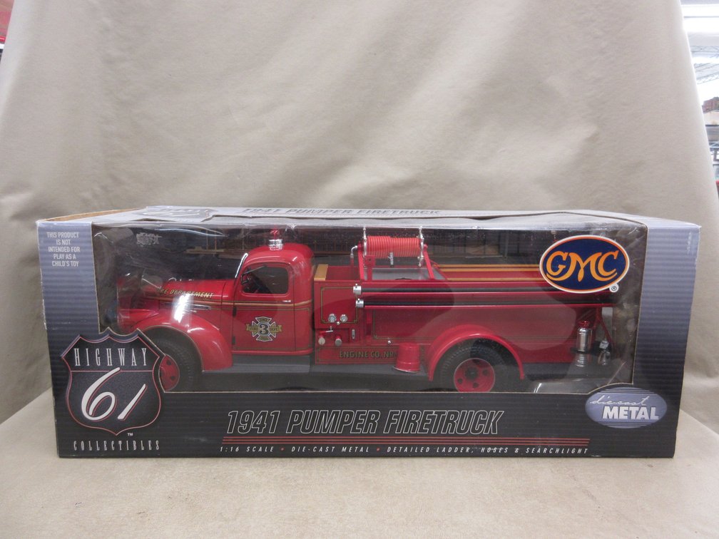 Highway 61 die cast metal 1941 Pumper Fire Truck