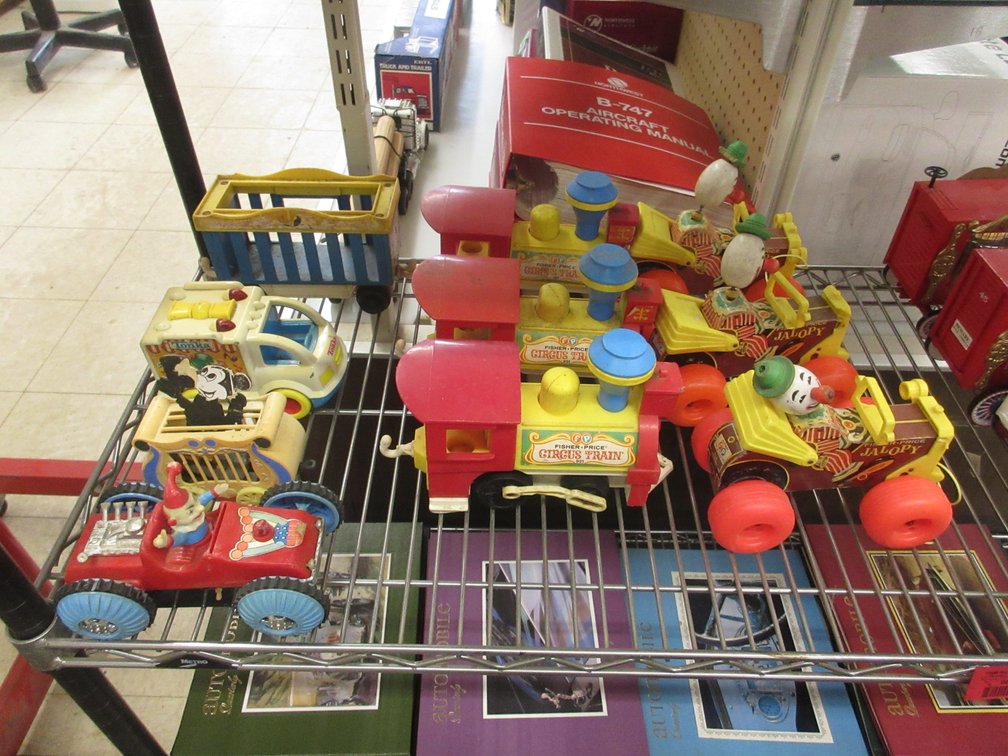 Circus toy group