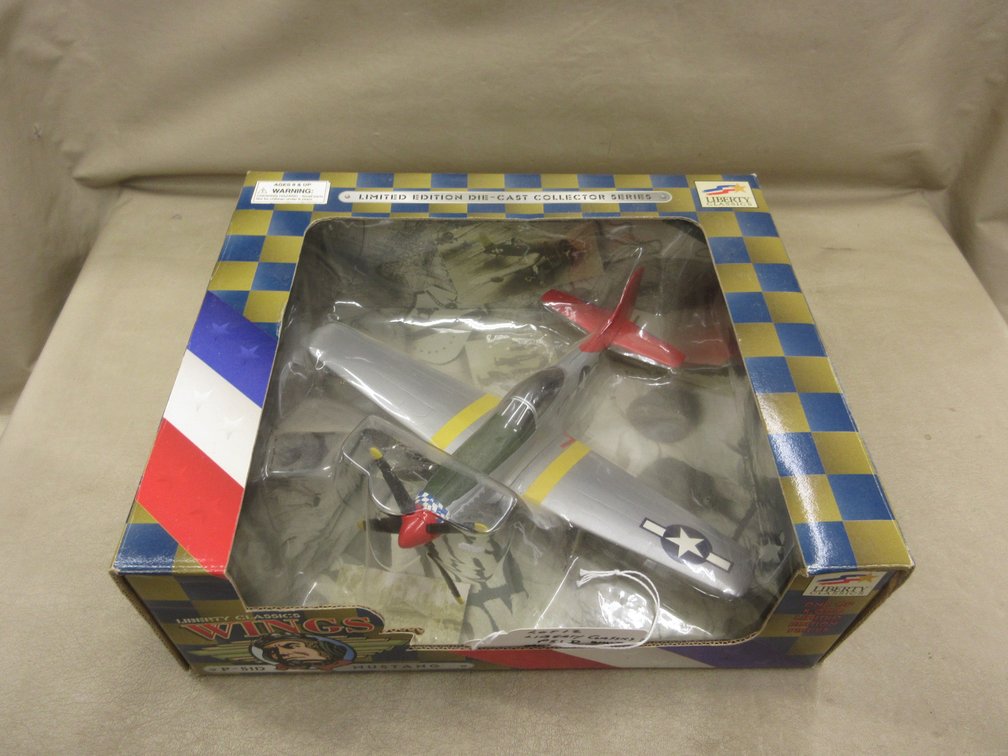 Liberty Classics die cast P-51D Mustang airplane