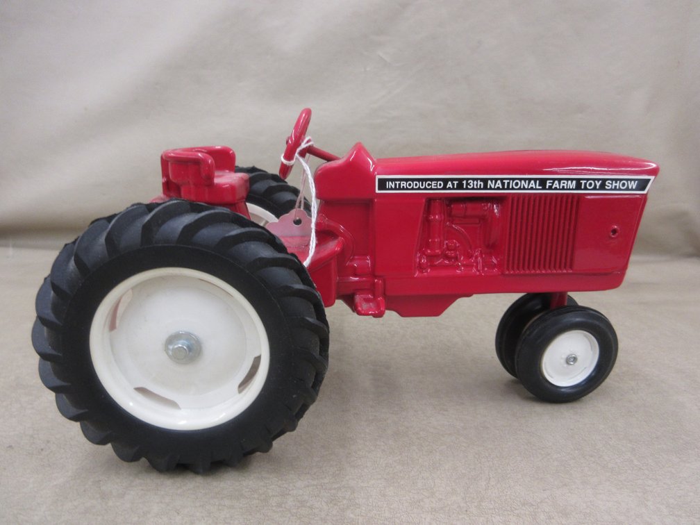 Scale Model die cast International tractor from 13th National farm show