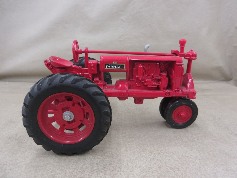 Ertl die cast Farmall F-20 toy tractor