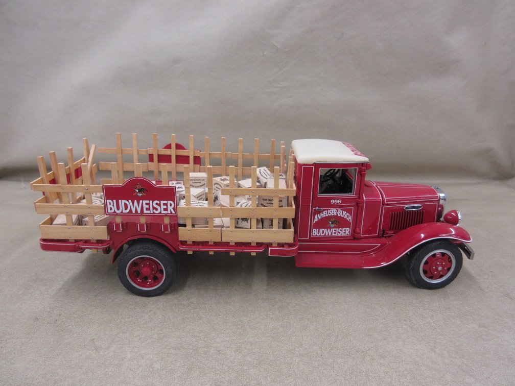 Danbury Mint die cast Anheuser-Busch Budweiser stake-bed truck with beer cases