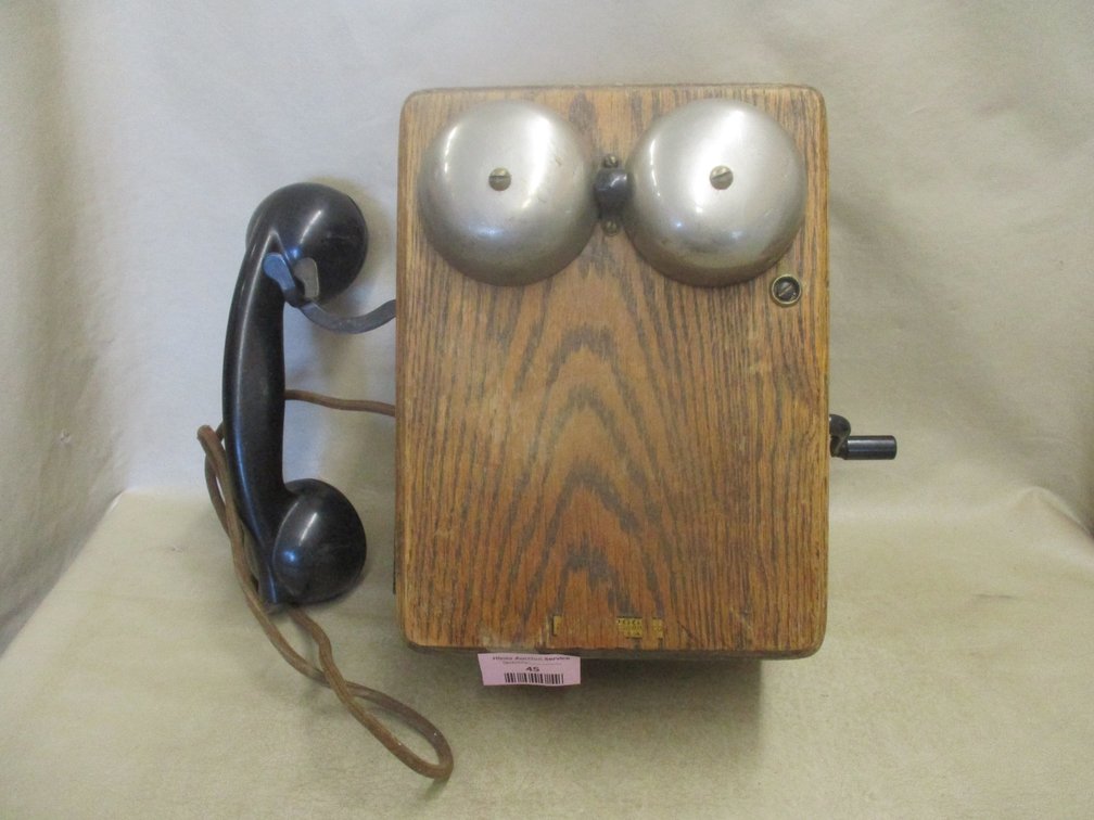 Antique oak Kellogg crank wall telephone