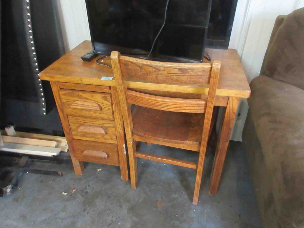Antique oak 3-drawer desk with chair