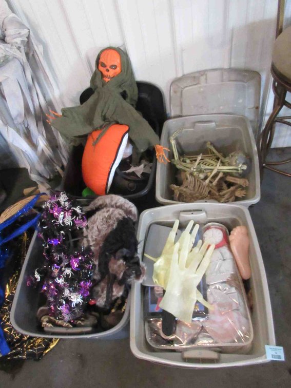 (4) Totes of Halloween decorations