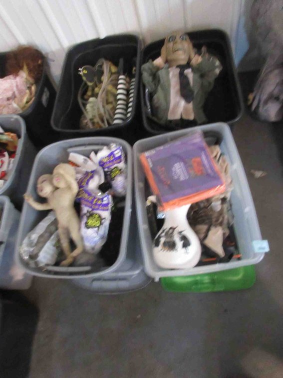 (4) Totes of Halloween decorations