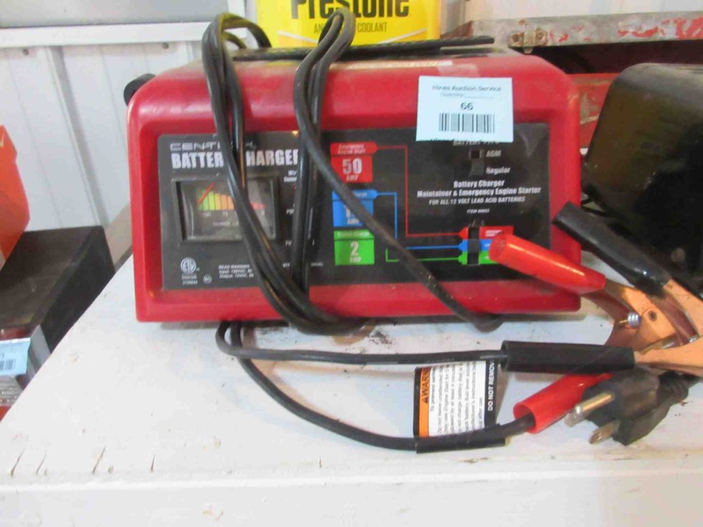 Cen-Tech battery charger