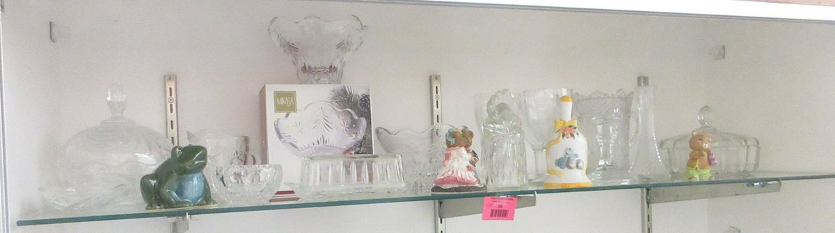 Shelf of crystal and porcelain