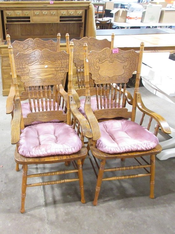 (4) Pressed-back oak dining