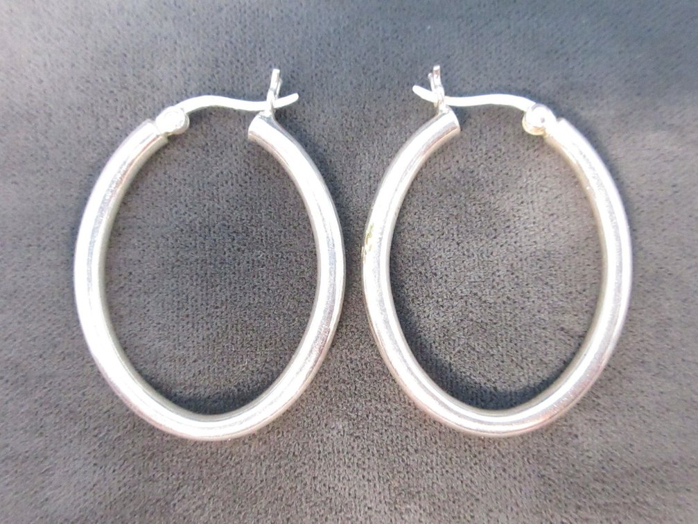 Marked .925 Sterling hoop pierced earrings
