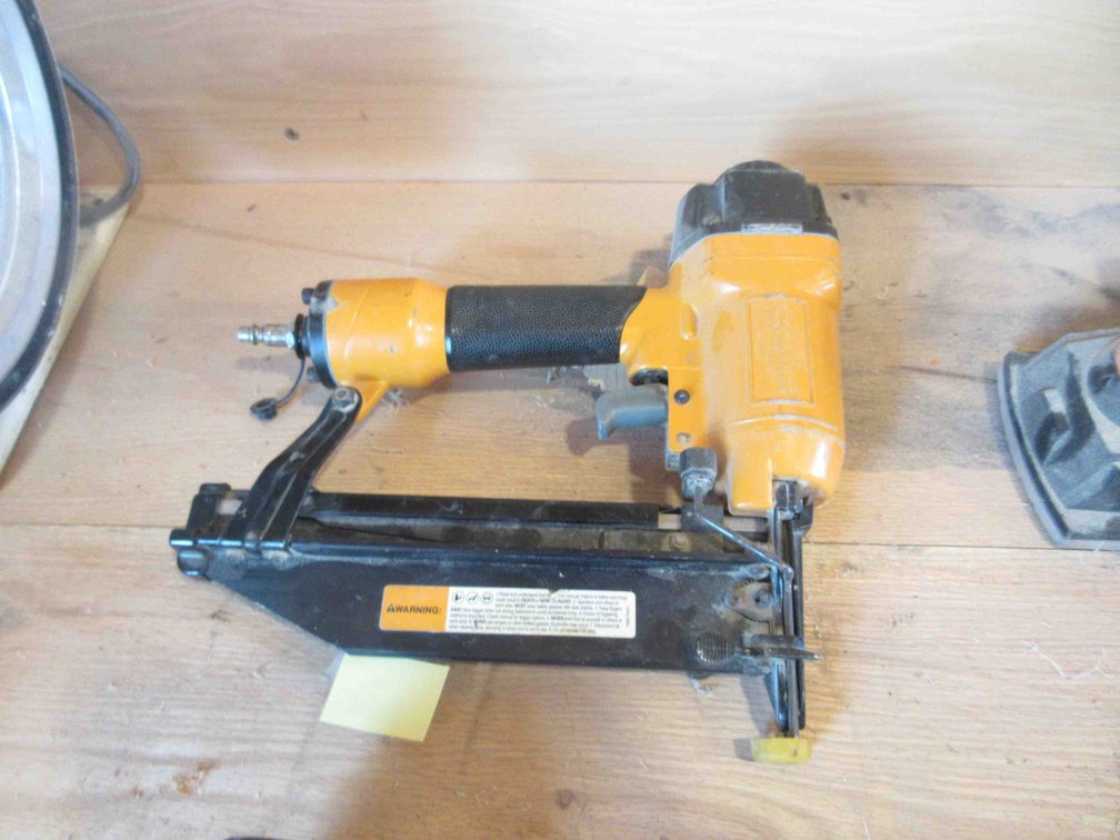 Bostitch air finish nailer