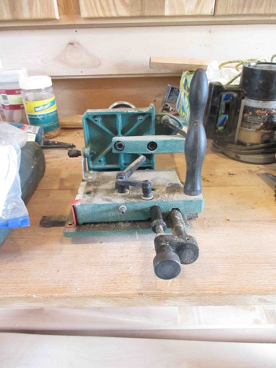 Grizzly Industrial tenoning jig