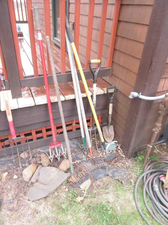 Group of yard tools