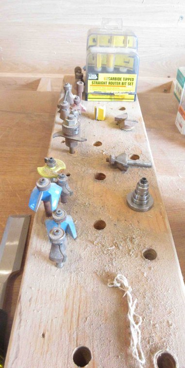 Group of router bits