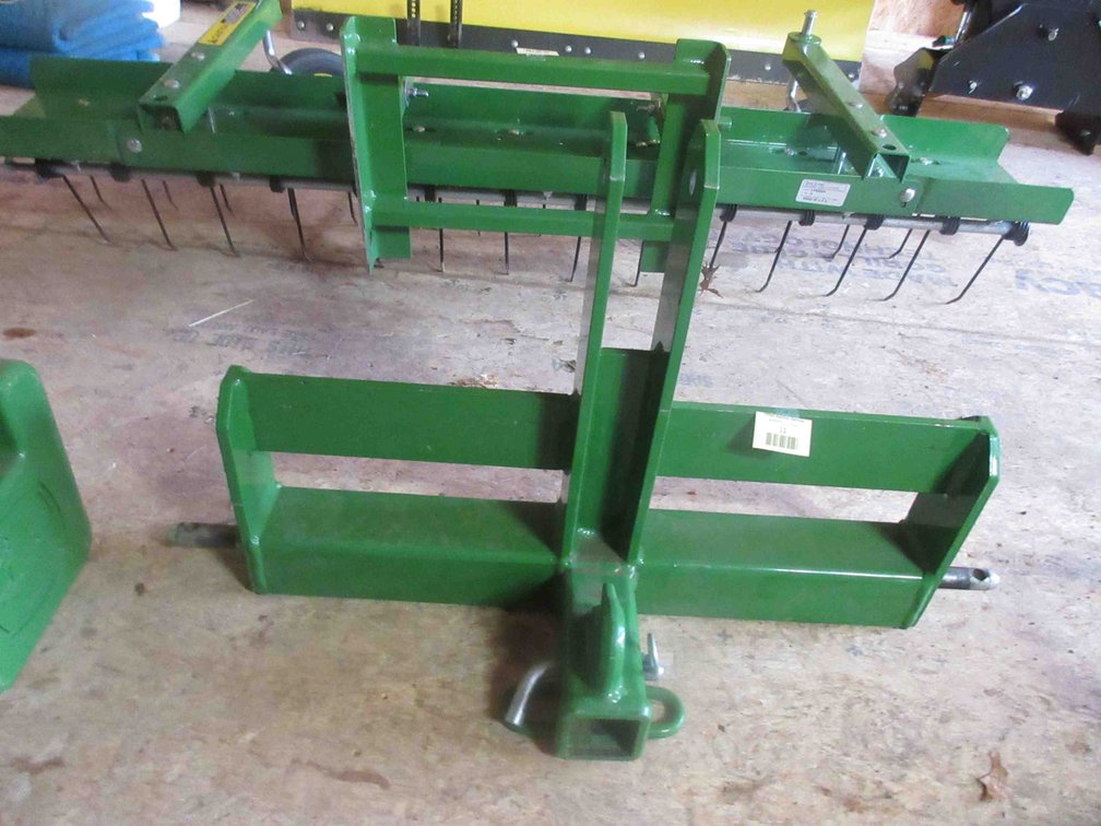 John Deere 3pt hitch bar