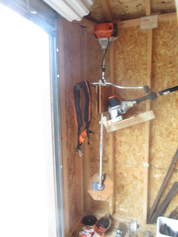 Stihl FS131 trimmer