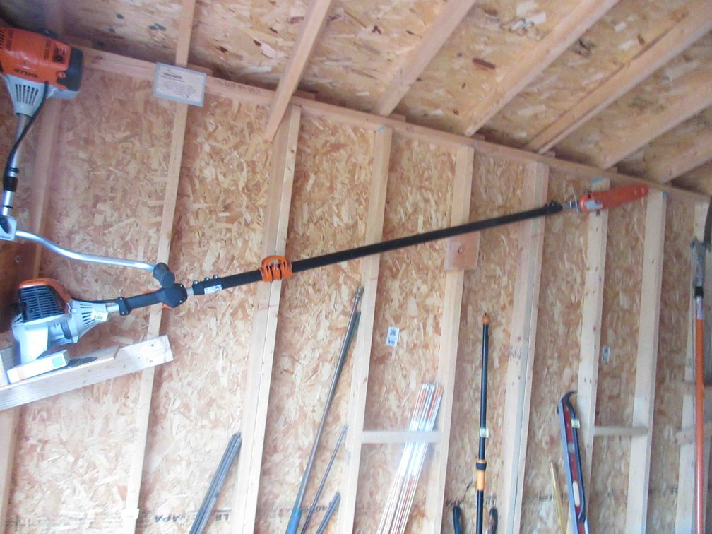 Stihl HT131 gas pole chainsaw