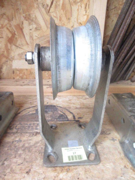 Steel roller