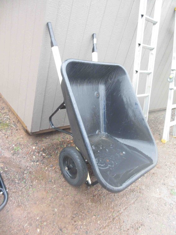 2-Wheel wheelbarrow