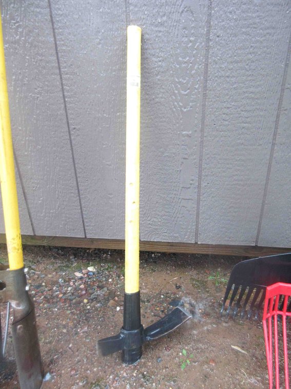 Pick ax