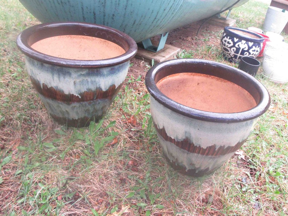 (2) Pottery planters